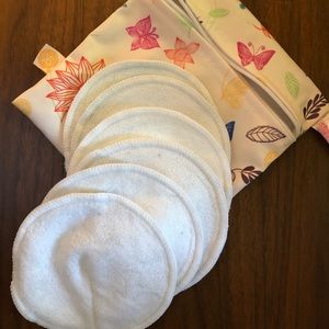 Kindred Bravely Organic Bamboo nursing pads